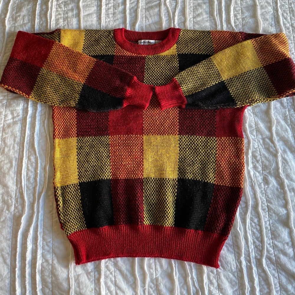 Saturday’s retro hipster checkered sweater shirt M